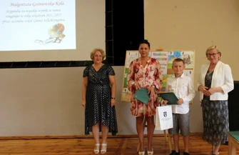 Najzdolniejsi uczniowie nagrodzeni za wyniki