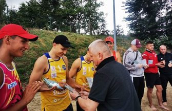 Bąkiewicz i Kostera zwyciężyli w Otwartym Turnieju Siatkówki Plażowej w Lginiu