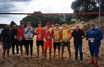 Bąkiewicz i Kostera zwyciężyli w Otwartym Turnieju Siatkówki Plażowej w Lginiu