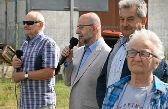 Żeglarska rywalizacja na jeziorze