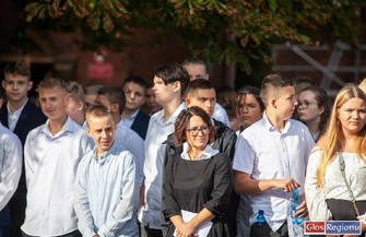 Rozpoczęcie roku szkolnego 202223 w Staszicu ZDJĘCIA