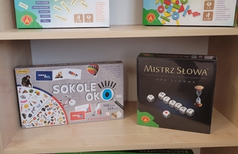 Nowe wyposażenie i książki dla Klubów Seniora ZDJĘCIA