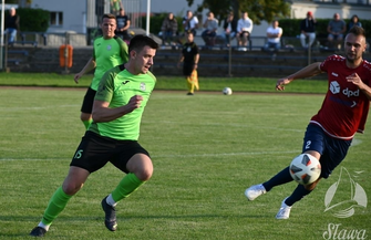 Dąb przerywa passę rywala ZDJĘCIA