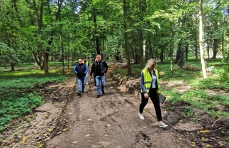 Sława Wizytacja w parku ZDJĘCIA