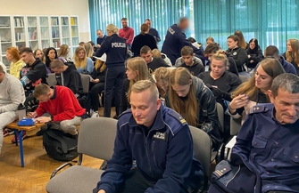 O narkotykach z młodzieżą- debata społeczna w Sławie