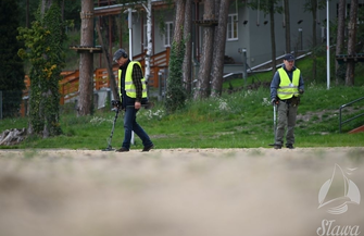 Na lądzie i pod wodą. Akcja sprzątania terenu SCKiW ZDJĘCIA
