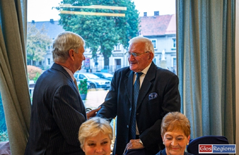 Seniorzy z Akademii Dorosłego Człowieka spotkali sięw Sławiance VIDEO