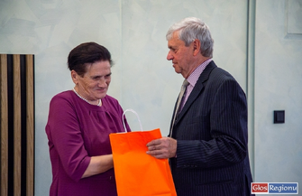 Seniorzy z Akademii Dorosłego Człowieka spotkali sięw Sławiance VIDEO