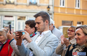 Odsłonięcie tablicy pamiątkowej Maxa Kirmisa we Wschowie VIDEO