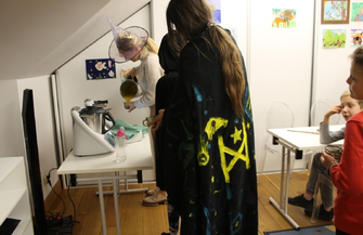 Miłośnicy Harryego Pottera spotkali się w bibliotece ZDJĘCIA