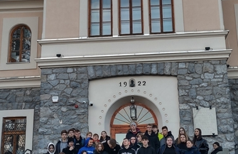 Uczniowie Staszica poznają Polskę ZDJĘCIA