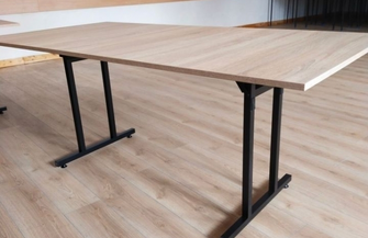 Nowe stoły bankietowe w świetlicy w Kowalewie