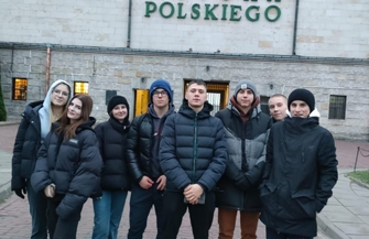 Uczniowie I Zespołu Szkół na wycieczce w Warszawie FOTO