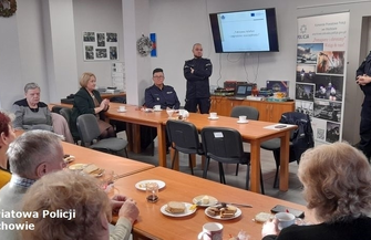 Debata społeczna z seniorami