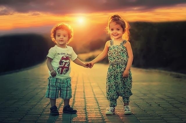 Tablice manipulacyjne dla dzieci
