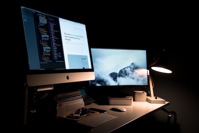 Dlaczego salon kosmetyczny powinien mieć stronę internetową