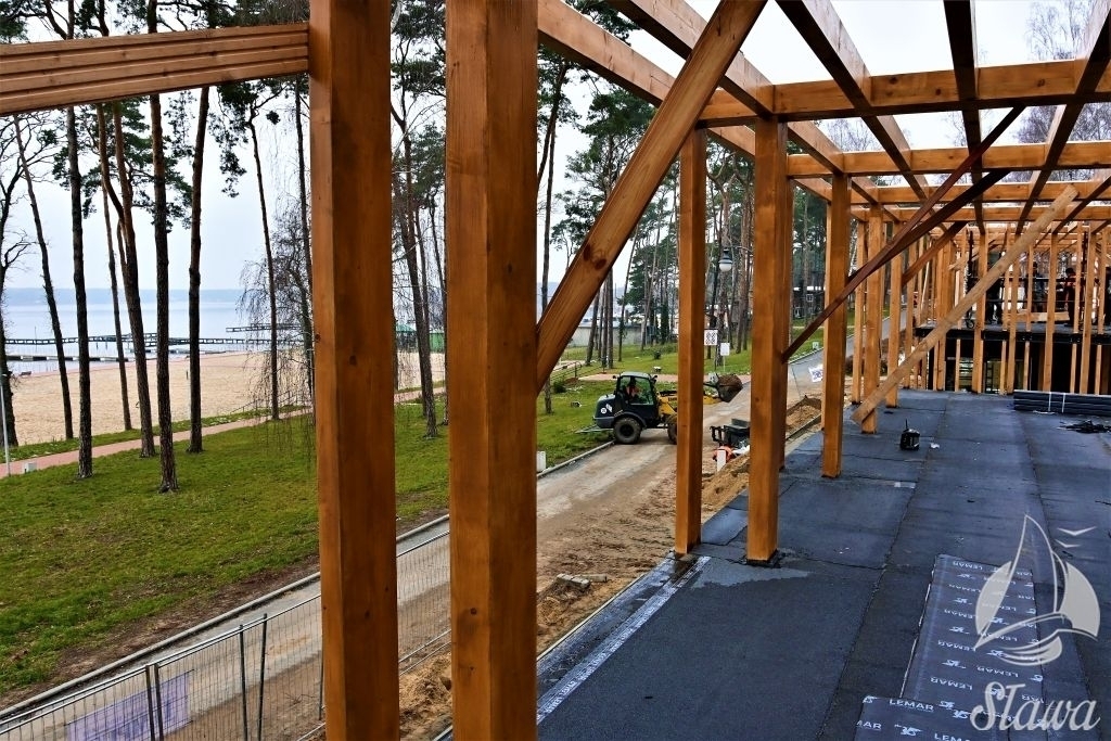 Nowe pawilony nad Jeziorem Sławskim gotowe już niebawem FOTO