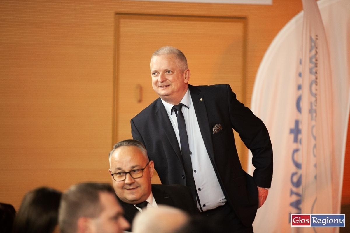 Operetka Miłosny Zawrót Głowy w CKiR z okazji Dnia Kobiet FOTO