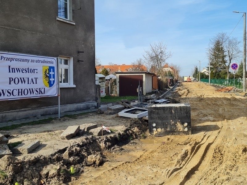 Trwa modernizacja ulicy Piłsudskiego we Wschowie FOTO