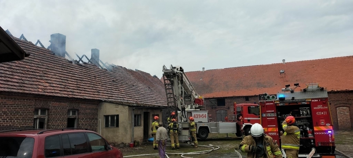 Pożar w Krzepielowie - strażacy opanowali jużsytuacjęFOTO