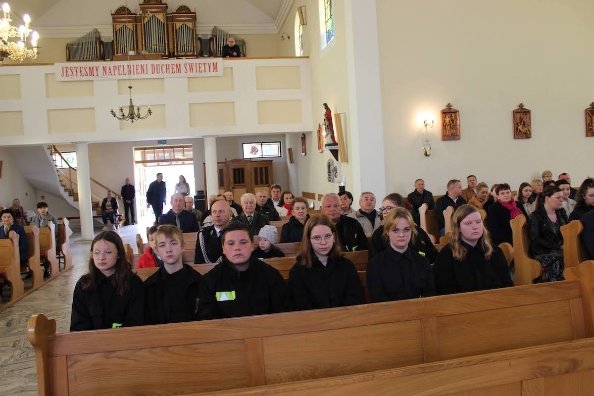 Obchody rocznicy uchwalenia Konstytucji 3 Maja w Szlichtyngowie FOTO