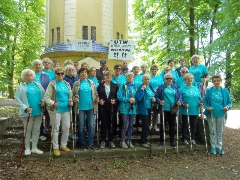 Wschowa Nordic Walking dla seniorów w Parku Wolsztyńskim