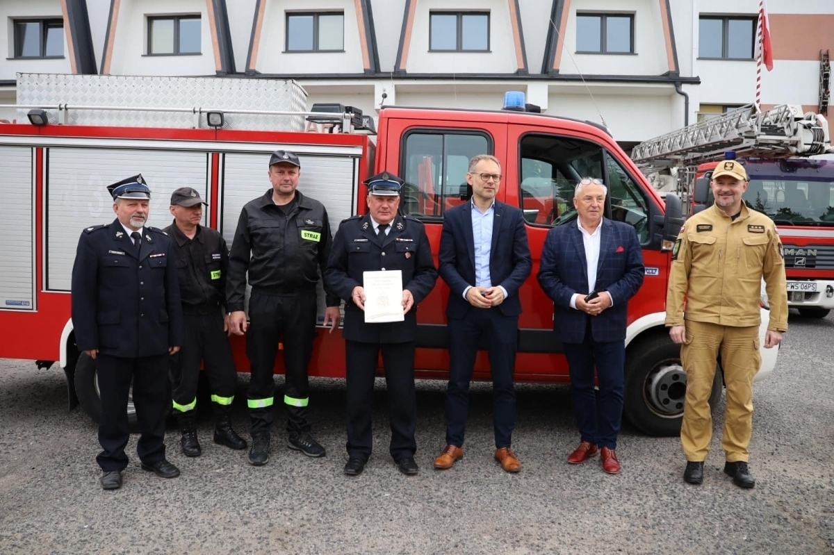 Nowy samochód dla OSP Łysiny-Wygnańczyce FOTO