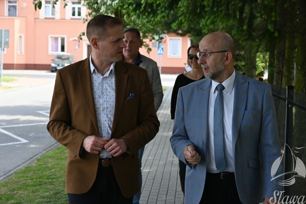 Umowy podpisane Parafie i samorządy otrzymały wsparcie finansowe FOTO