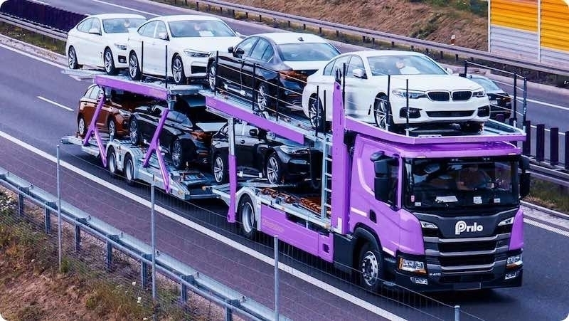 Transport samochodu kto powinien zadbać o ubezpieczenie