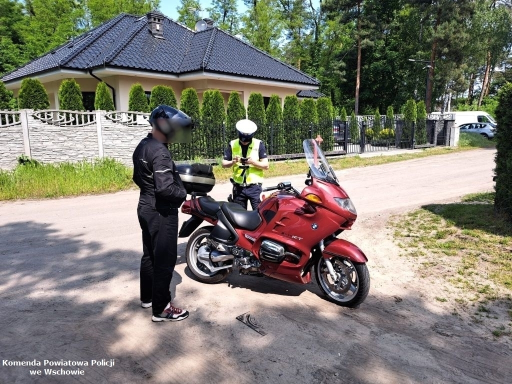 Nieodpowiedzialność sięgnęła zenitu Motorowerzysta i pasażer z łącznie 7 promilami alkoholu