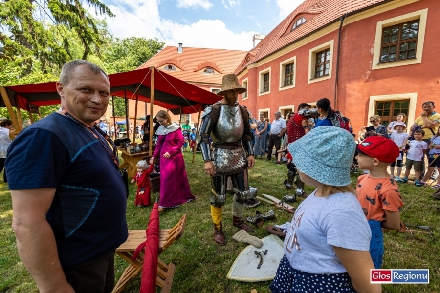 Konie miecze i średniowiecze Wschowa przeniosła się w czasie podczas trzeciego pikniku rycerskiego RELACJA