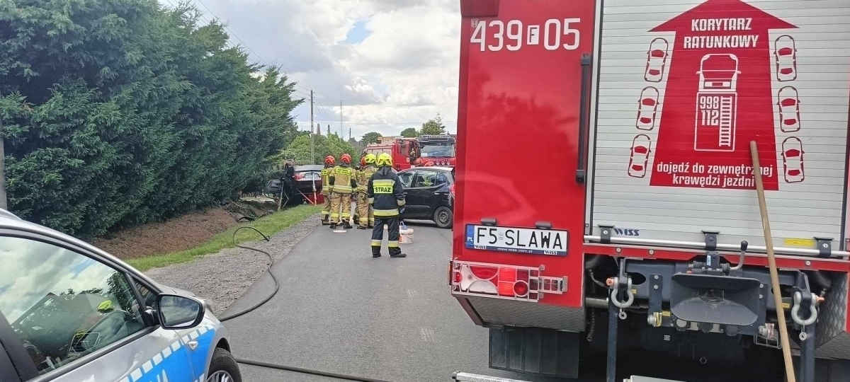 W Lipinkach doszło do zderzenia dwóch pojazdów FOTO