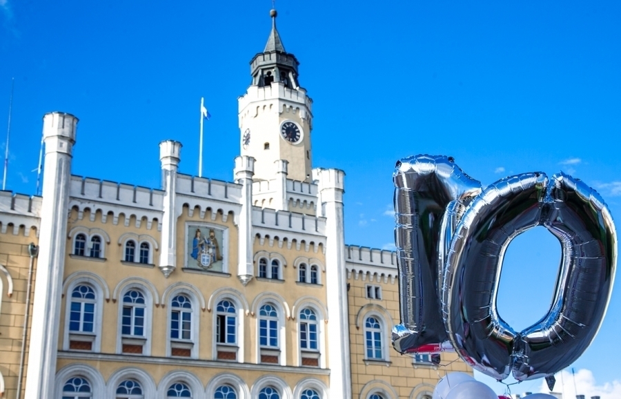 Trwają konsultacje społeczne w sprawie Młodzieżowej Rady Miejskiej we Wschowie