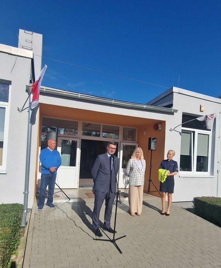 Rozpoczęcie roku szkolnego 202324 w gminie Szlichtyngowa FOTO