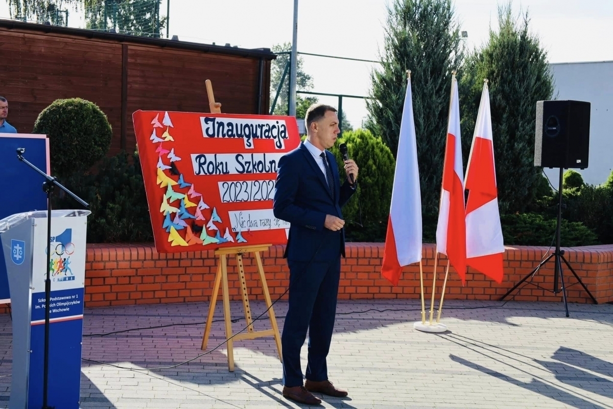 Ponad 1500 uczniów szkół podstawowych rozpoczęło rok szkolny w gminie Wschowa