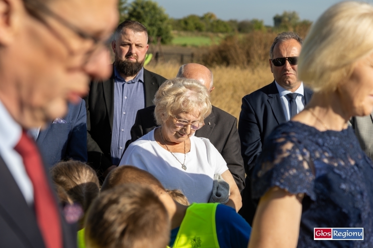 Otwarto wyremontowanądrogę powiatowąSzlichtyngowa Wyszanów VIDEO