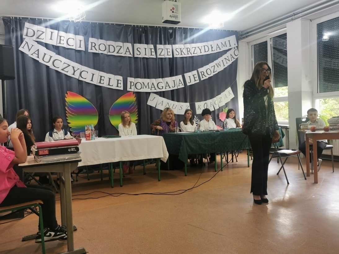 Uroczystości Dnia Edukacji Narodowej w Starych Drzewcach FOTO