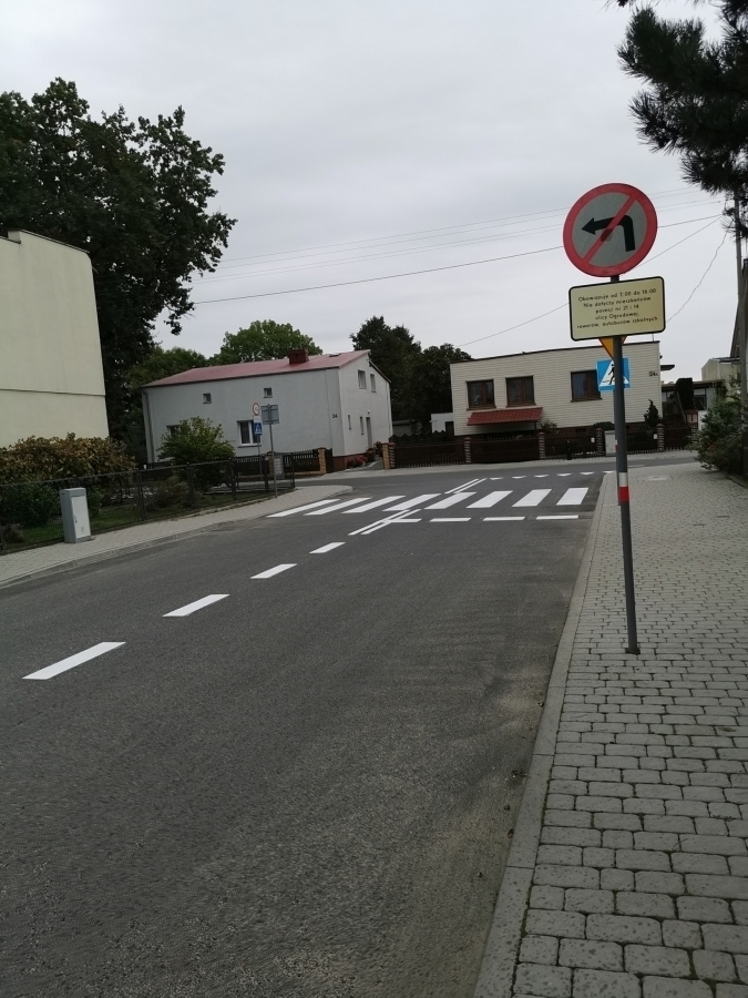 Gmina Szlichtyngowa stawia na bezpieczeństwo. W mieście odmalowano pasy FOTO