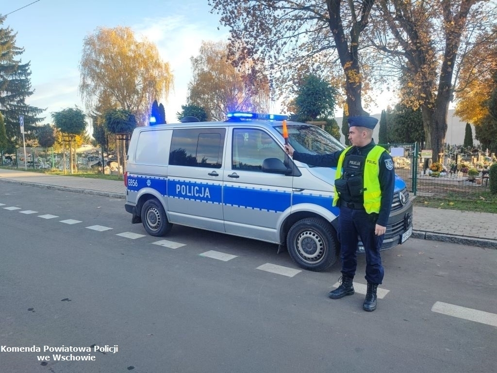 Policja podsumowuje akcję Wszystkich Świętych 2023