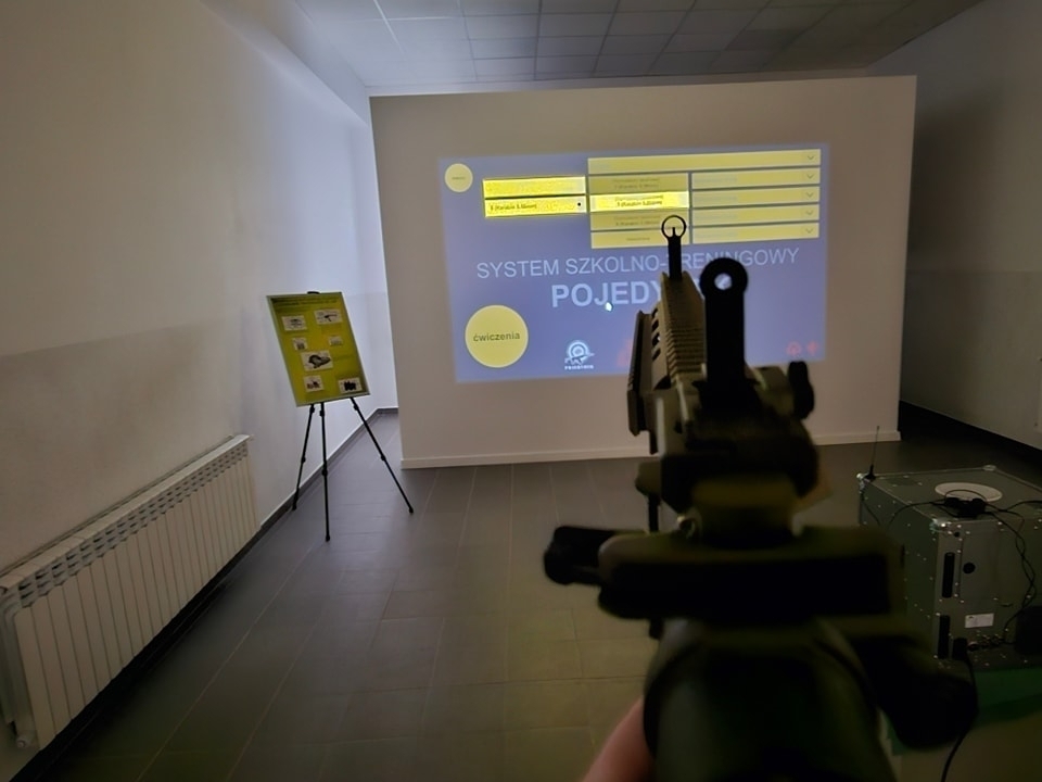 Na wirtualnej strzelnicy w Sławie odbyły siępierwsze zawody. Młodzież rywalizowała o Puchar Dyrektora ZDJĘCIA