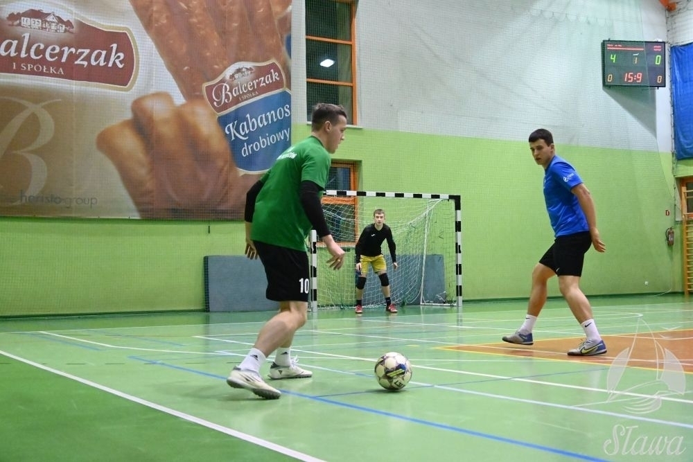 Grali dla Nikosia. Mikołajkowy Charytatywny Turniej Piłki Nożnej Halowej w Sławie