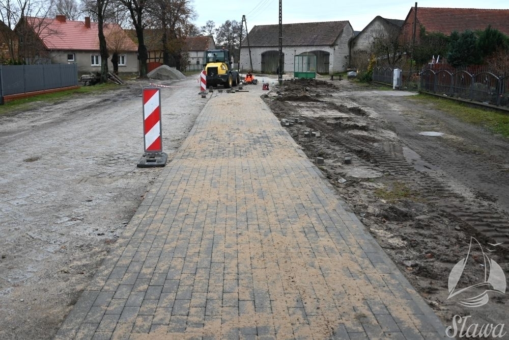Trwa budowa zatoczki we Wróblowie. Prace powinny sięzakończyćdo 20 grudnia