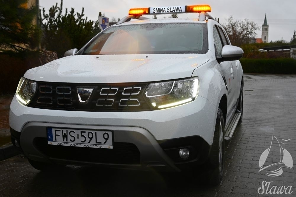 Służbowy SUV dla urzędników w Sławie