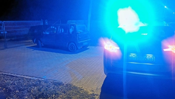 Kierowca Daewoo “rozbił bank”