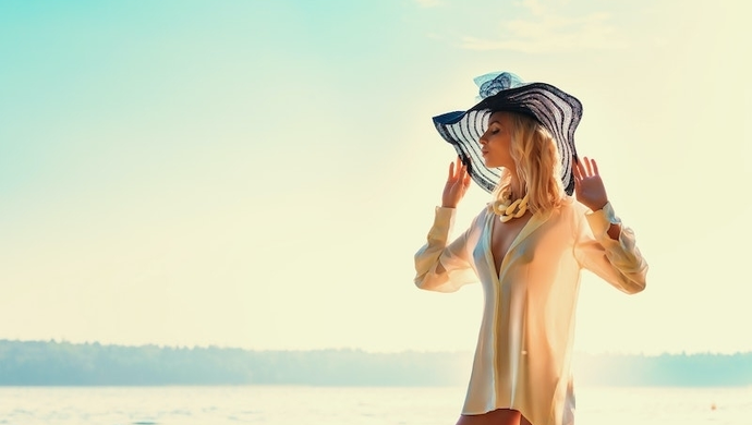 Przygotowanie cery na upały: odpowiednia pielęgnacja