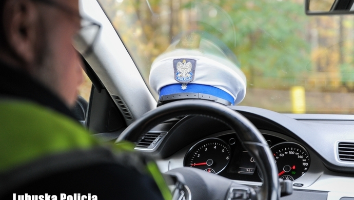 Policja po świętach: „Żadna osoba nie zginęła na lubuskich drogach”. Ilu było pijanych kierowców?