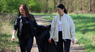 Posprzątali teren przy fosie i Szlaku Bluszczowym (FOTO)