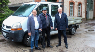 Powiat Wschowski wspiera lokalną Spółkę Wodną. Do PSW we Wschowie trafił samochód!