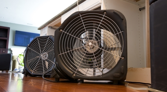 Zalety i wady wynajmu osuszaczy