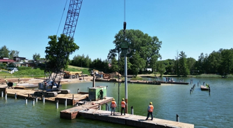 Lgiń. Prace przy zespole pomostów wznowione (FOTO)